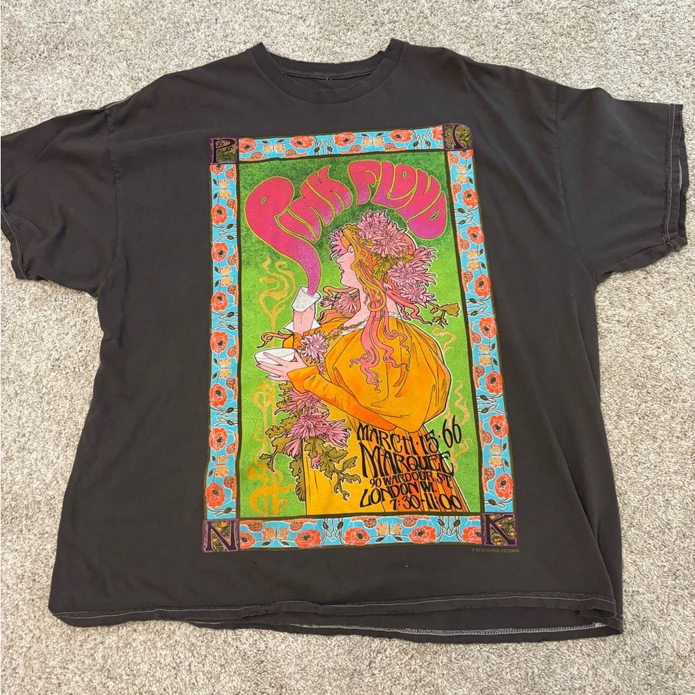 Graphic Tee